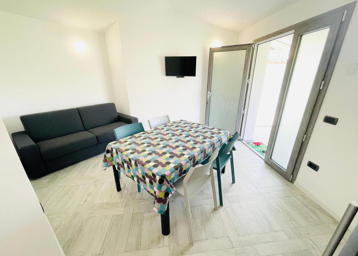 Residence Villa Giulia Àrbatax Extérieur photo